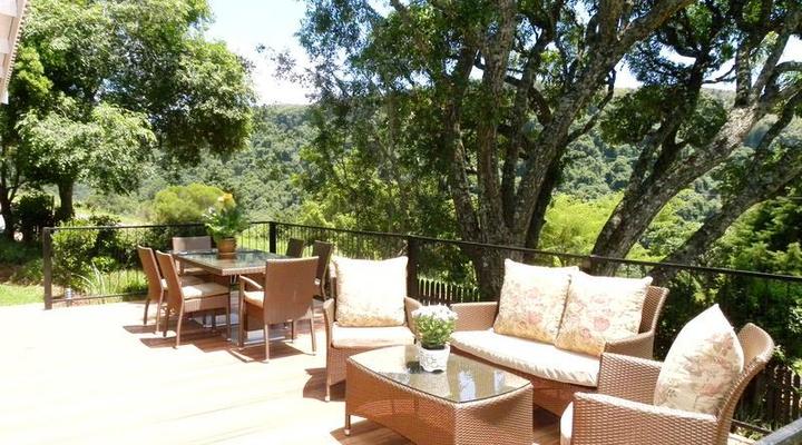 Birdsong Cottages Number Nine Poplar Drive