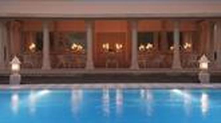 SUJÁN Rajmahal Palace