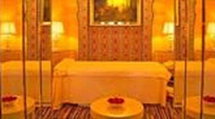 SUJÁN Rajmahal Palace