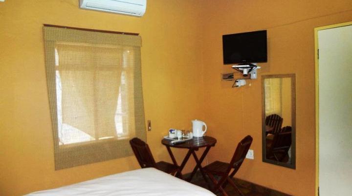 Oasis Lodge - Zanzibar