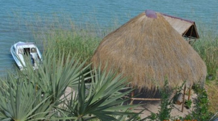 LaGoa Eco Village Lodge