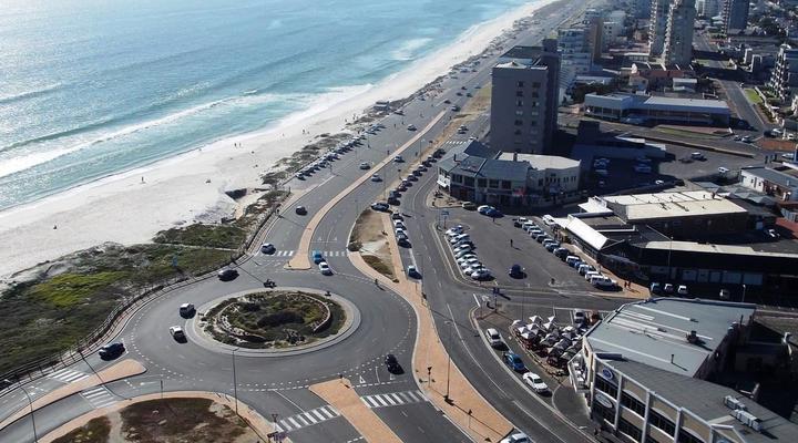 Seaside Village B24 by CTHA