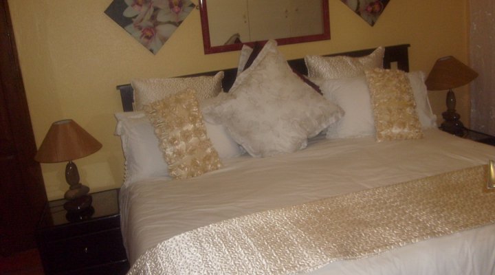 White Lillies Bed and Breakfast