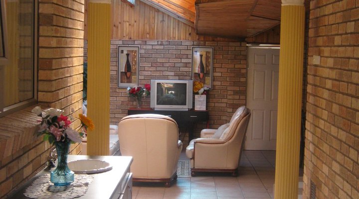 White Lillies Bed and Breakfast
