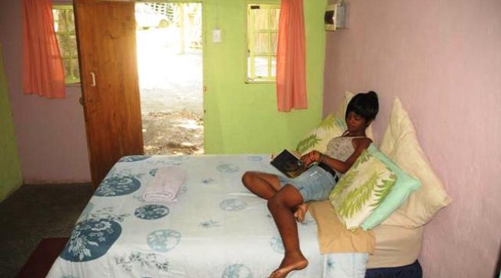 Mad Hatters Lodge and Backpackers
