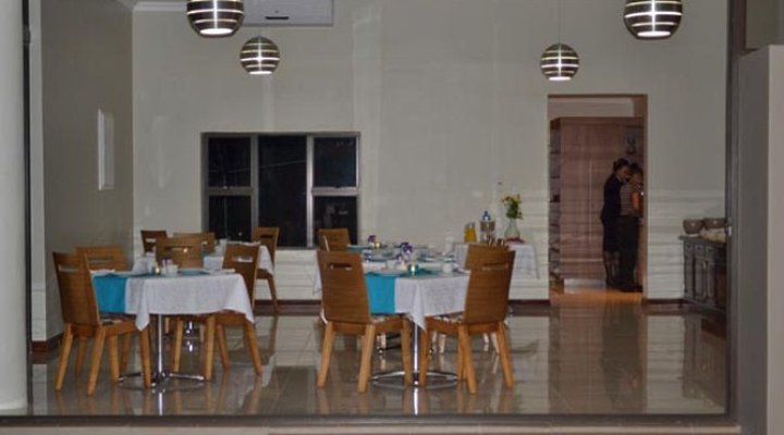 Sithume and The Rest