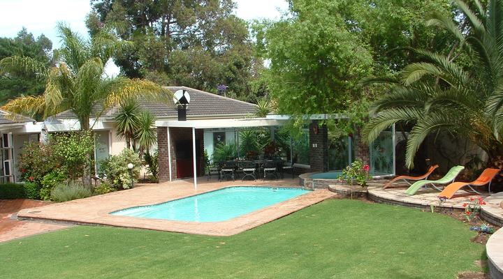 Blue Crane Guest House