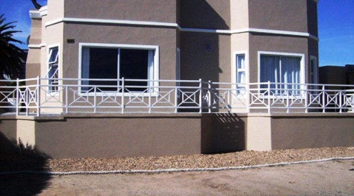 Beach House Accommodation – Sanset