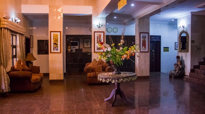 De Renaissance Hotel