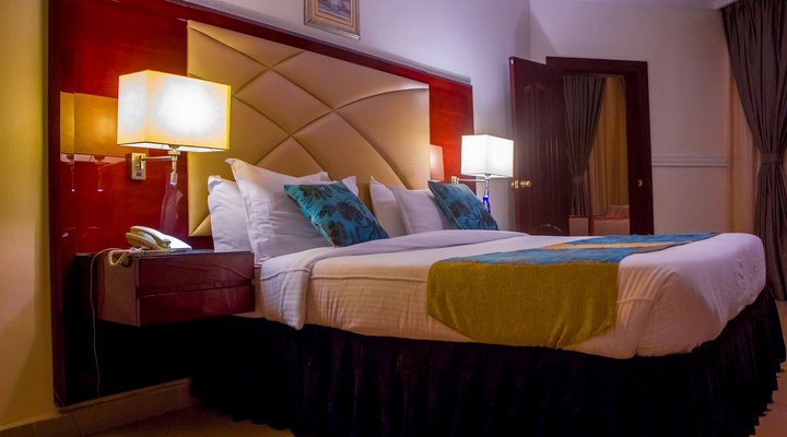De Renaissance Hotel