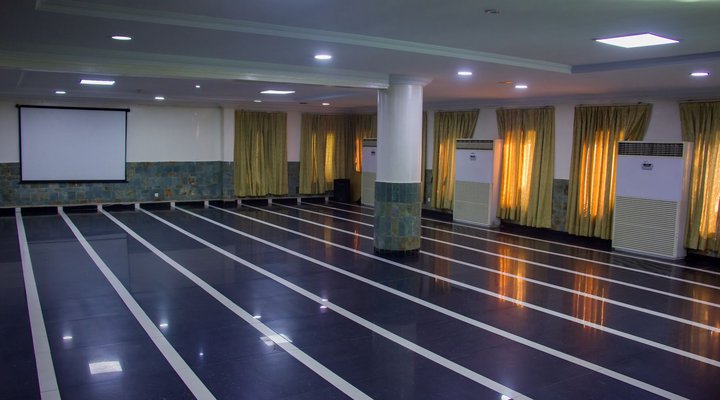 De Renaissance Hotel