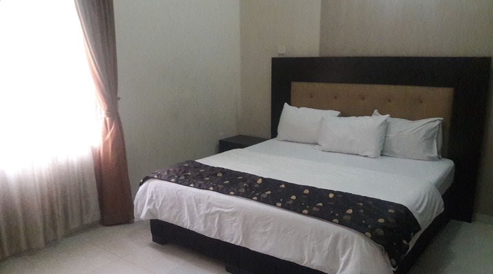 Roswell Tipton House