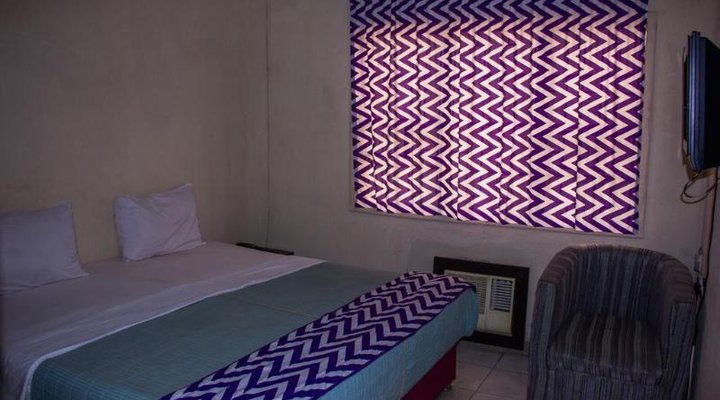 Airport Budget Hotel