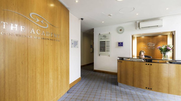 Holiday Inn London Heathrow Ariel