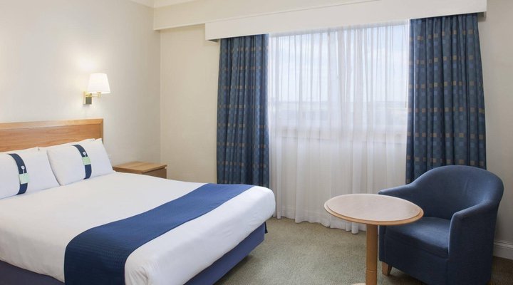 Holiday Inn London Heathrow Ariel