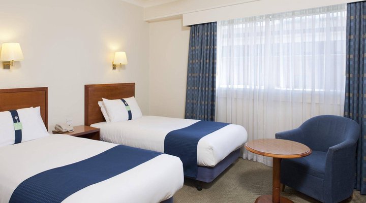 Holiday Inn London Heathrow Ariel