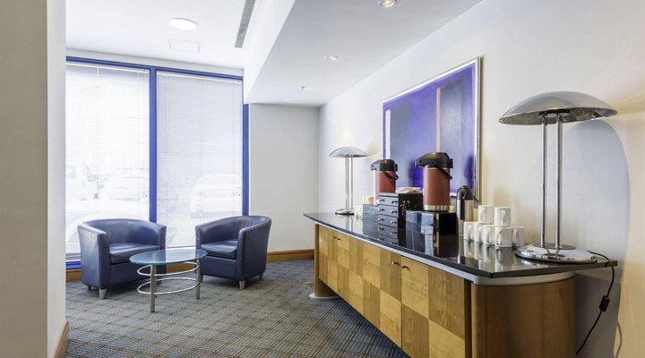 Holiday Inn London Heathrow Ariel