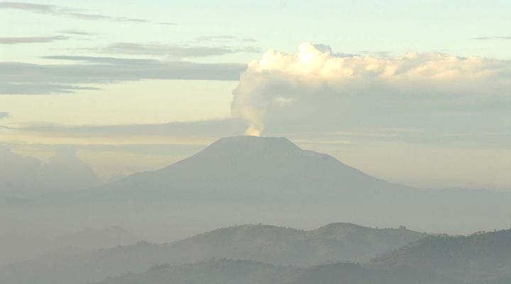 Nkuringo Bwindi Gorilla Lodge
