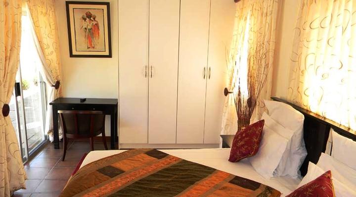 Nthatuoa Guest House