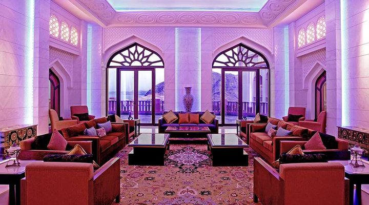 Shangri La Al Husn Resort & Spa