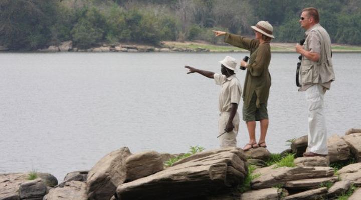 Serena Mivumo River Lodge