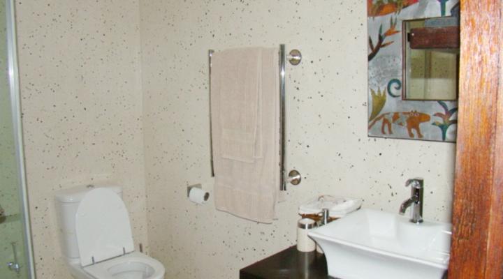 Martin’s Nest - White River