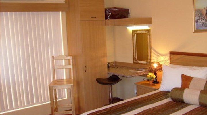 Eliana Self-catering Accommodation