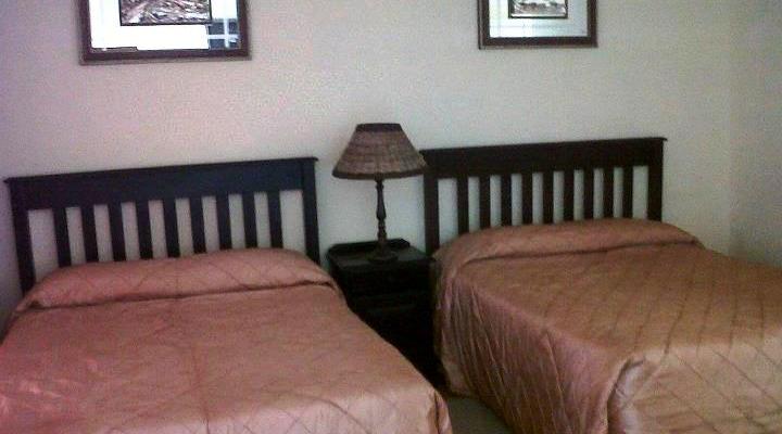 Dinoko Country Lodge