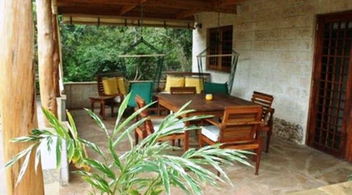Kitu Kidogo Cottages