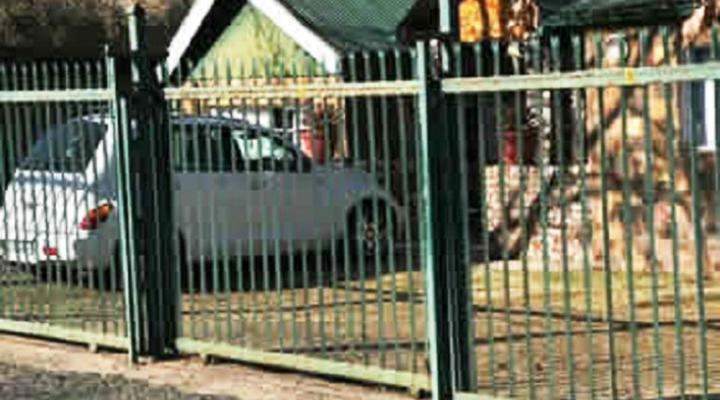 Danke Schön Guest House & Caravan Park