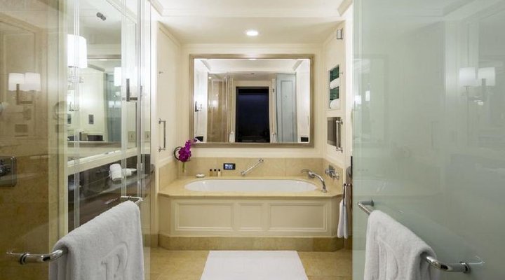 The Peninsula Chicago