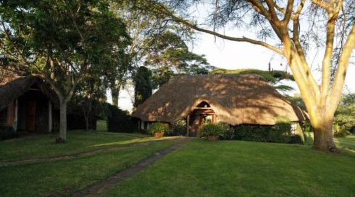 Lewa House