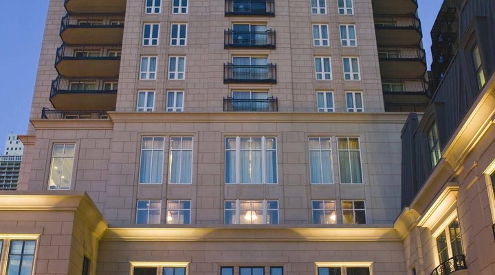 Waldorf Astoria Chicago
