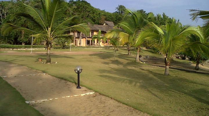 Loumoon Lodge - Family Bay