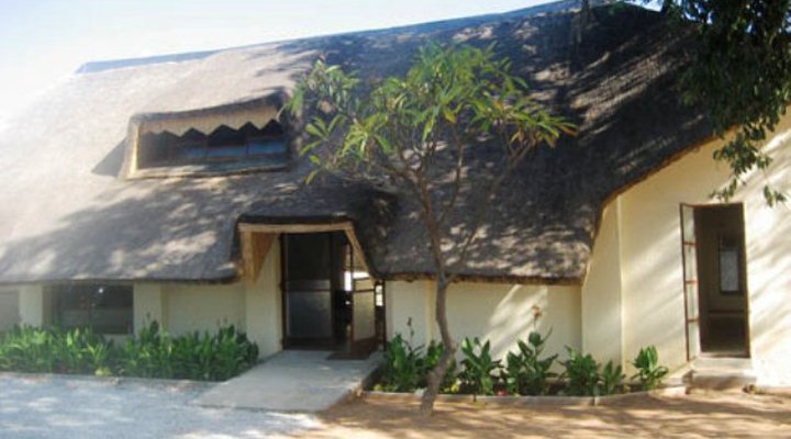 Maitishong Guest House