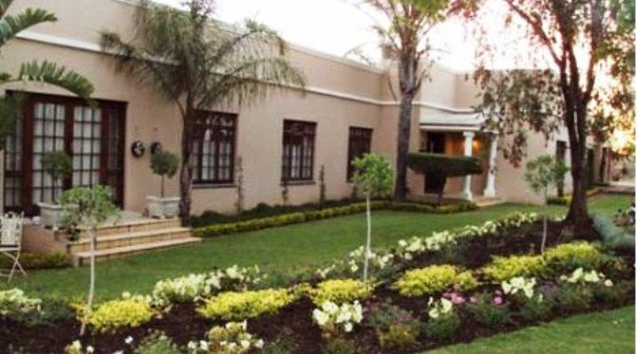 Palm Court Bed & Breakfast