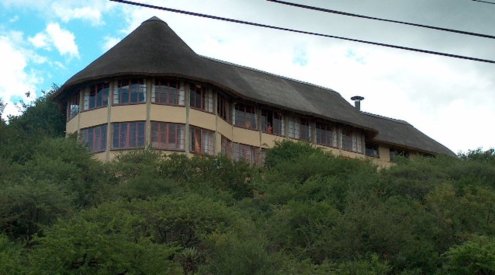 Owl and Elephant Lodge