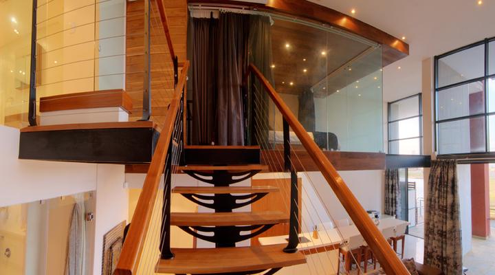 Quayside Waterfront Apartment