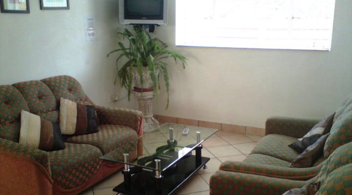 Twin Palms Guest House