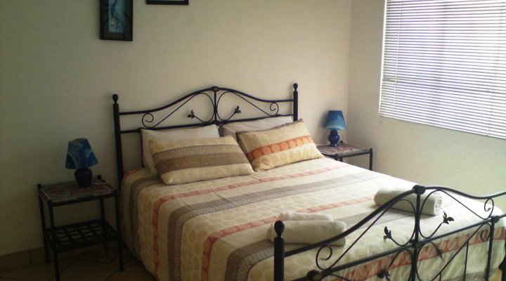 Twin Palms Guest House
