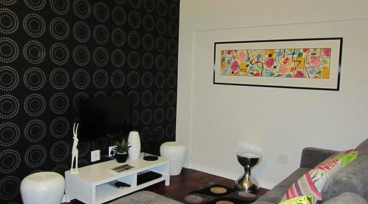 11 Red Mandarins Apartment No.1