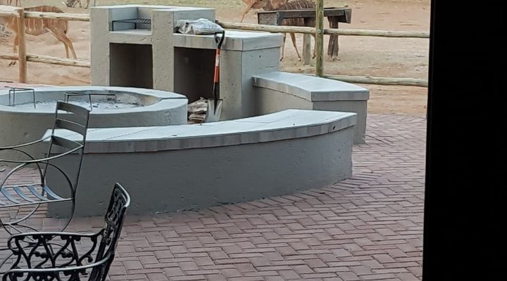 Nageng Lodge Mabalingwe