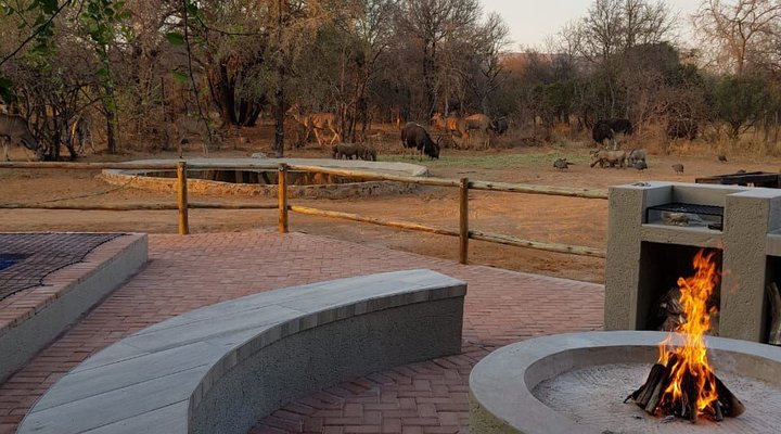 Nageng Lodge Mabalingwe