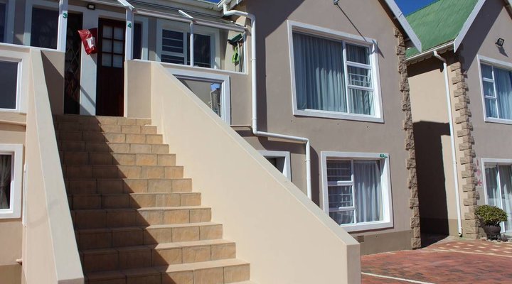 Waterside Living - Blues Bay 16