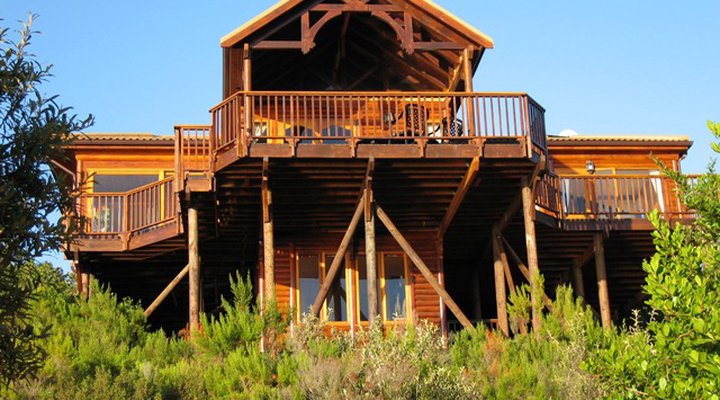 Serendipity Coastal Lodge