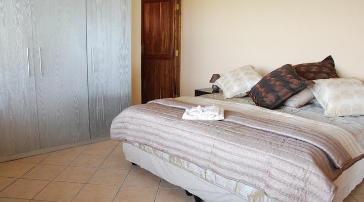 Golden Sands Apartments