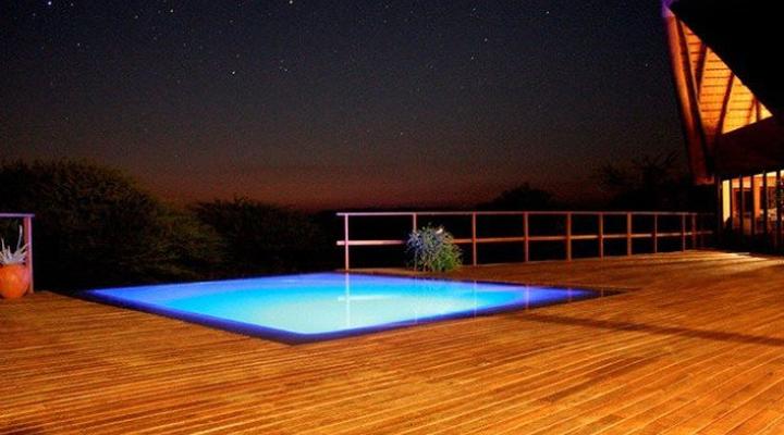 Royal Jozini Siqalo Lodge