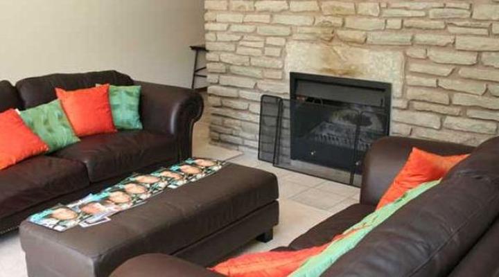 Shandraan's Guest House