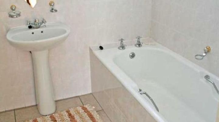 Shandraan's Guest House