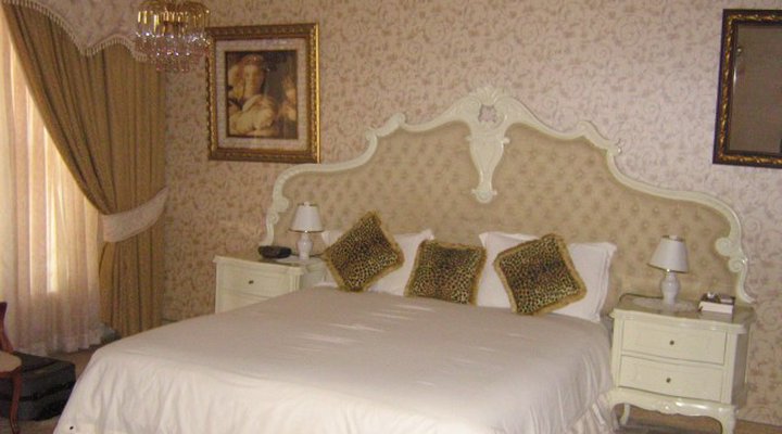 Four Nox Guest House